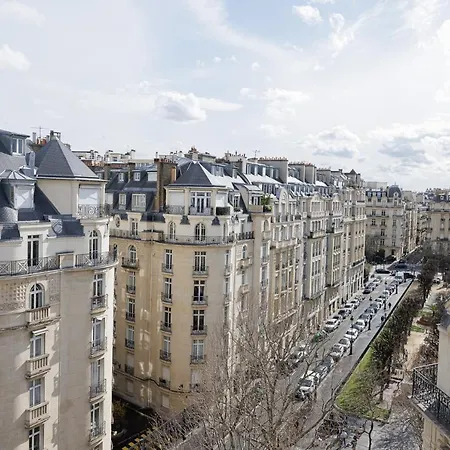Dans Un Dome Pres De La Tour Eiffel Apartment *